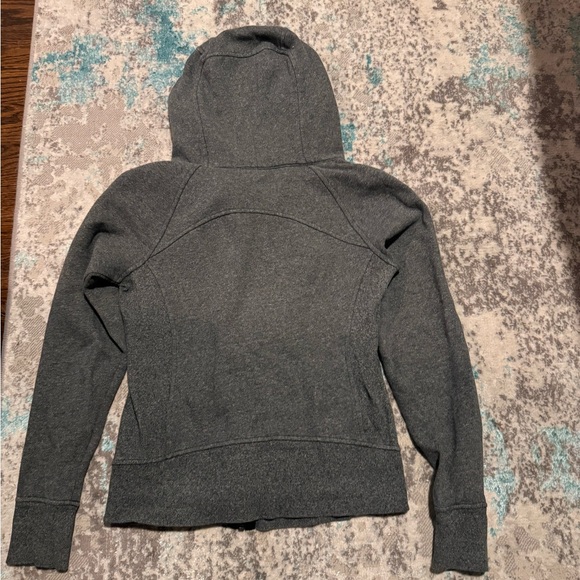 lululemon full zip scuba, grey, size 2 - Picture 2 of 2